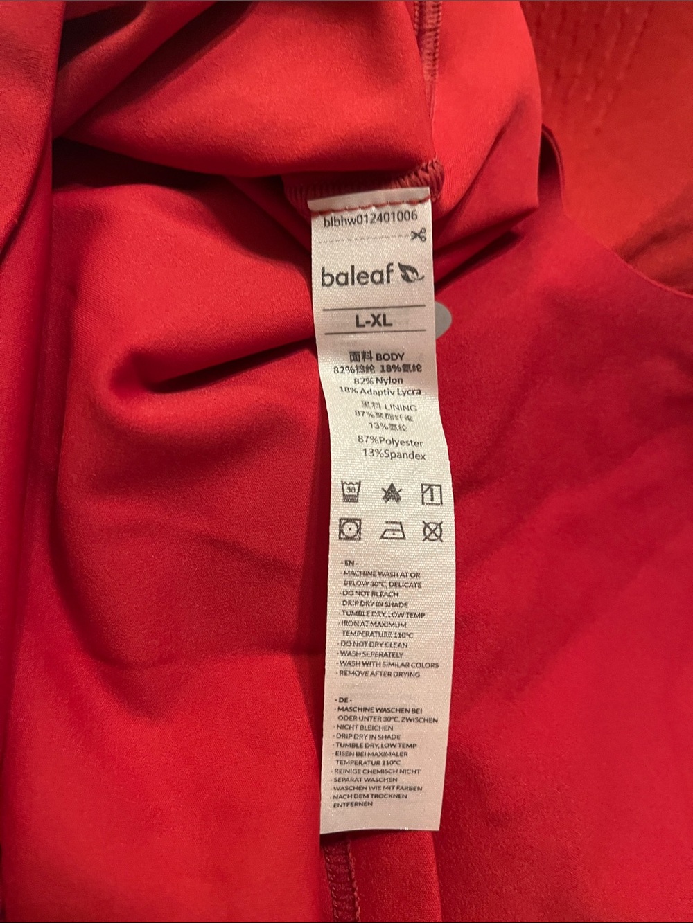 Baleaf Red Sleeveless Seamless Tank with Molded Cups NWT L/XL - Picture 6 of 11